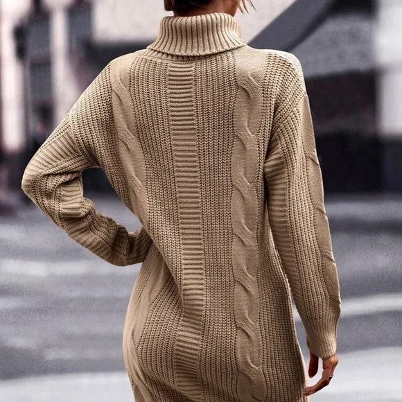 New, Lavishly Paris Women’s Cable Knit Dress. - Picture 2 of 8